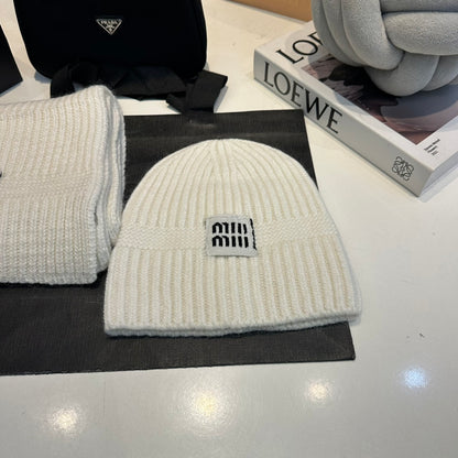 US / Miu Miu Hat+Scarf
