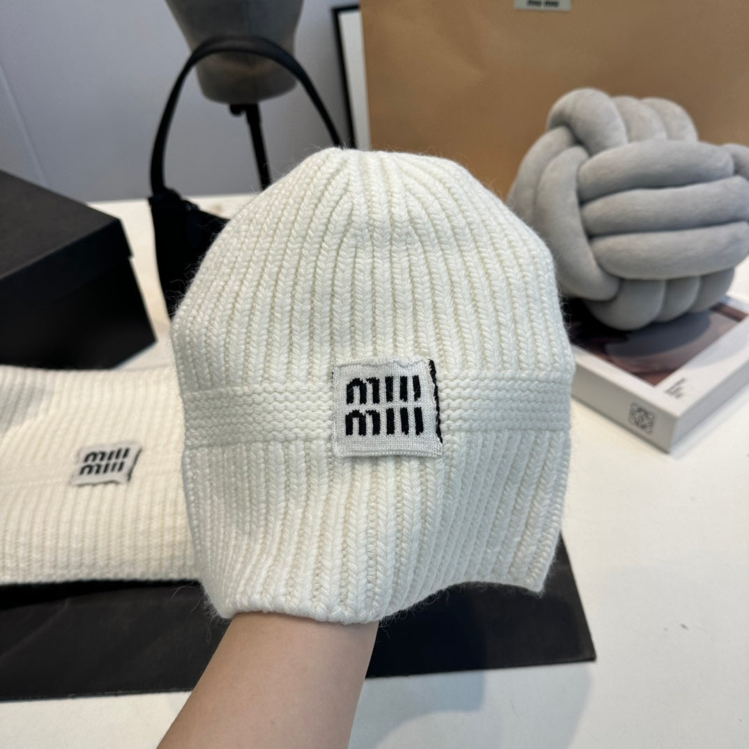 US / Miu Miu Hat+Scarf