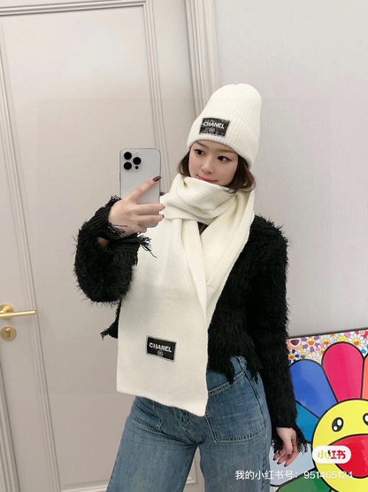 US / 샤넬모자➕스카프