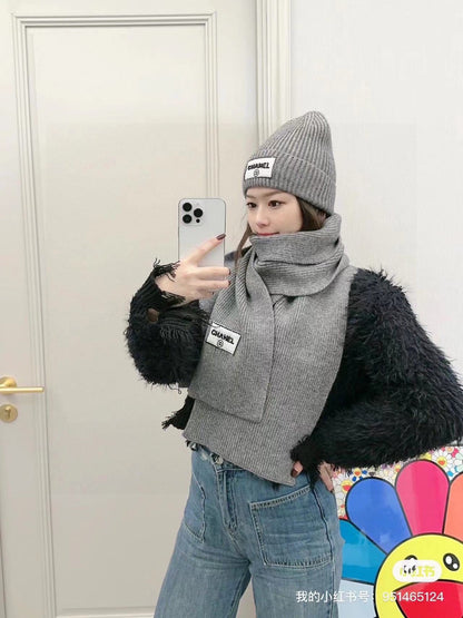 US / 샤넬모자➕스카프