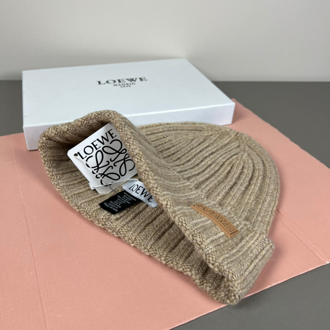 US / 로에베 니트 모자