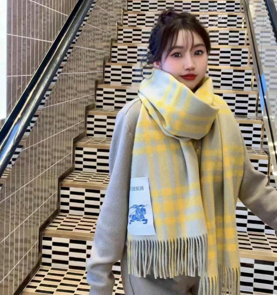 US / 버버리 스카프