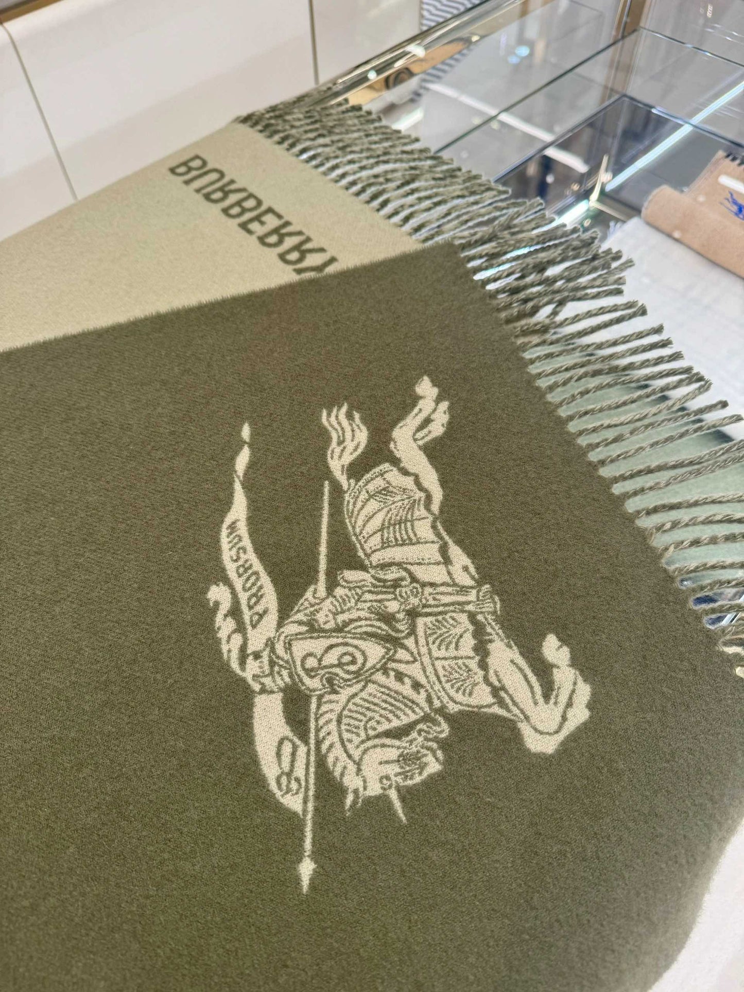 US / 버버리 스카프