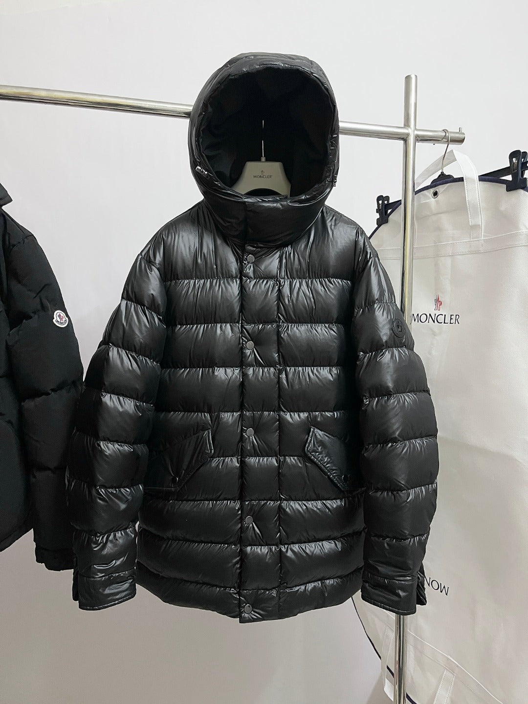 BVG / MC 양면 패딩