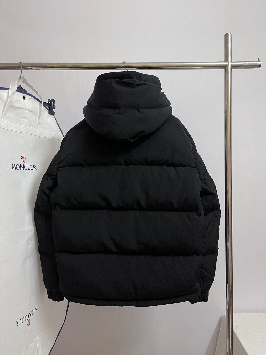 BVG / MC 패딩