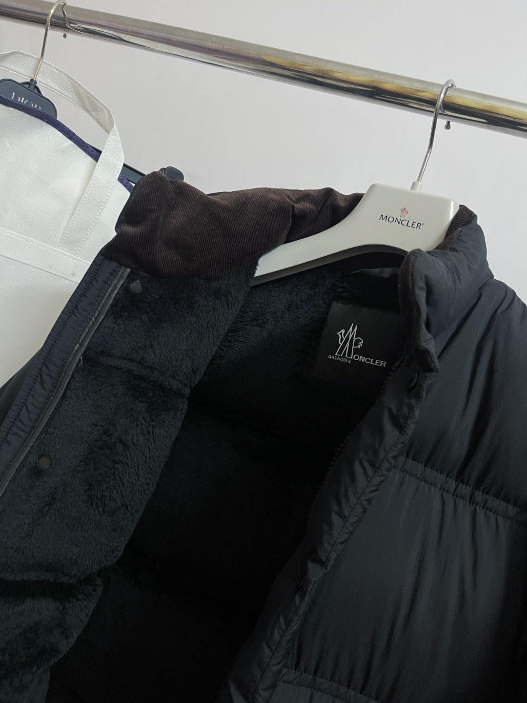 BVG / MC 패딩