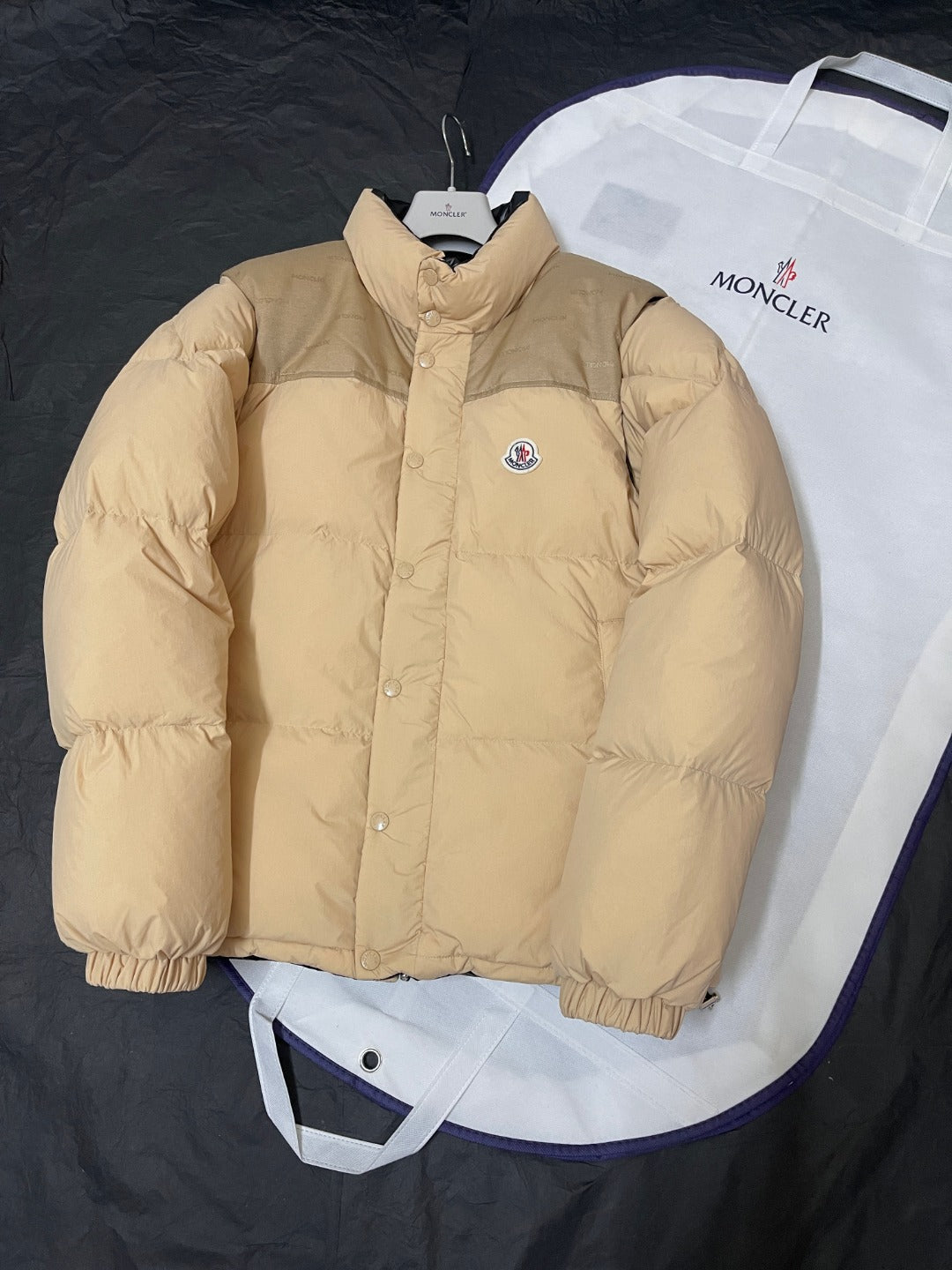 BVG / MC 패딩