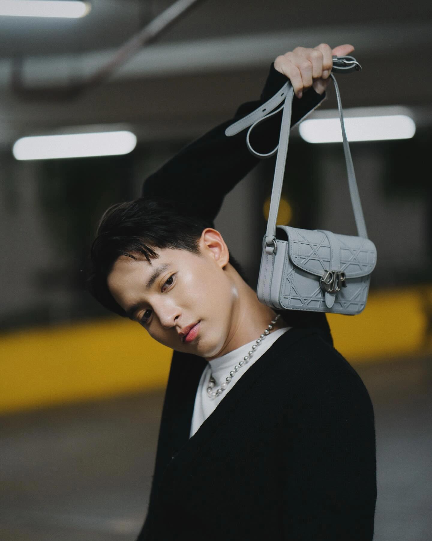BVG / 디올 니트 카디건