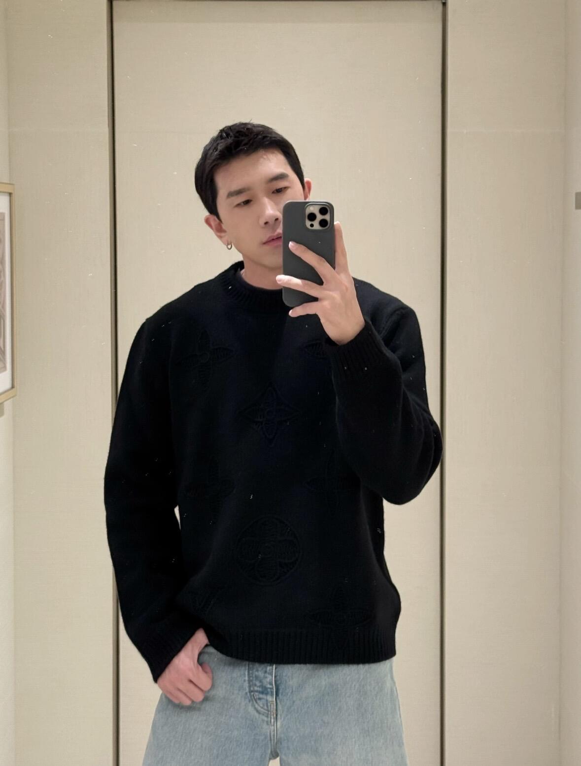 BVG / 루이비통 니트 스웨터