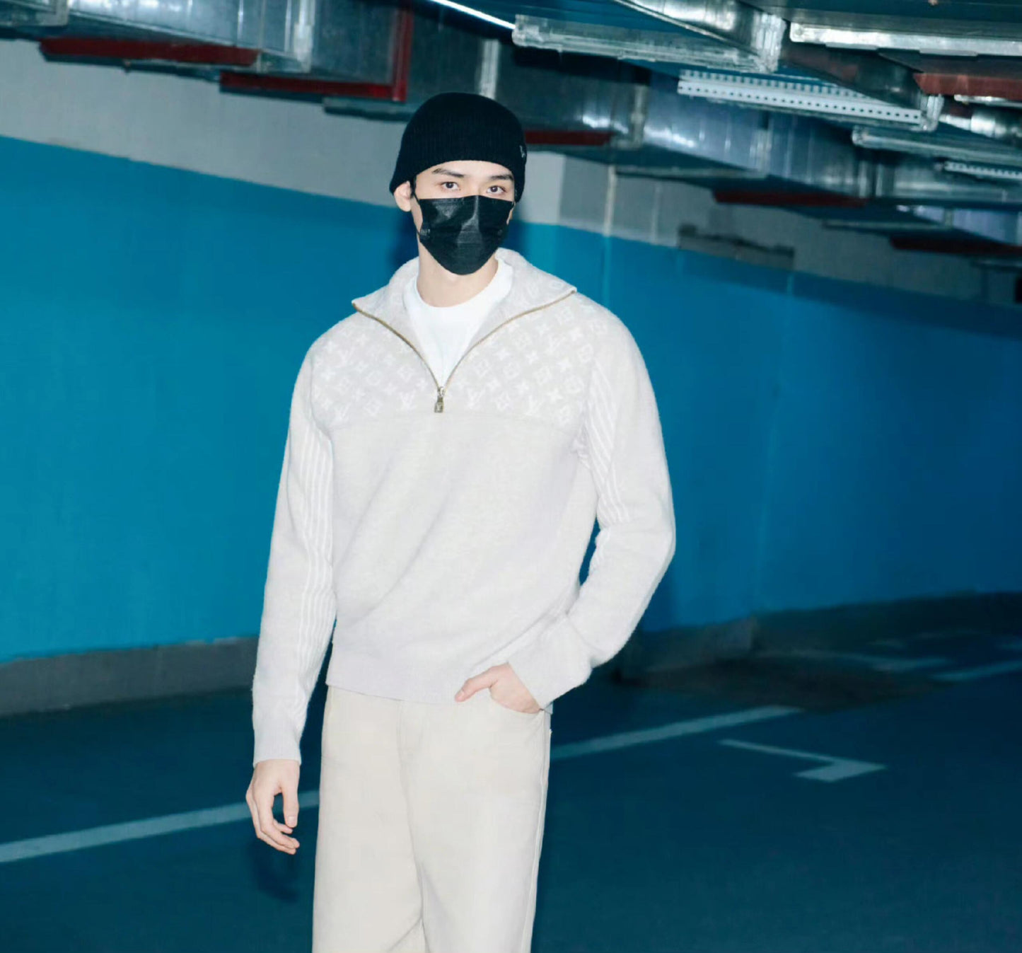 BVG / 루이비통 니트 스웨터