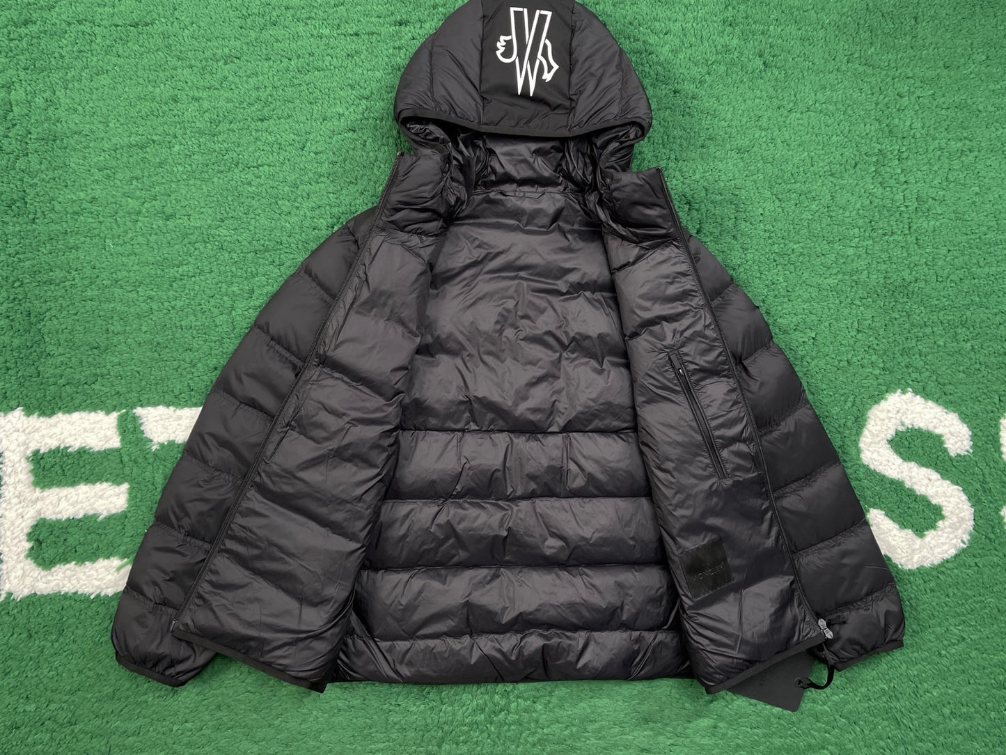 BVG / MC 패딩