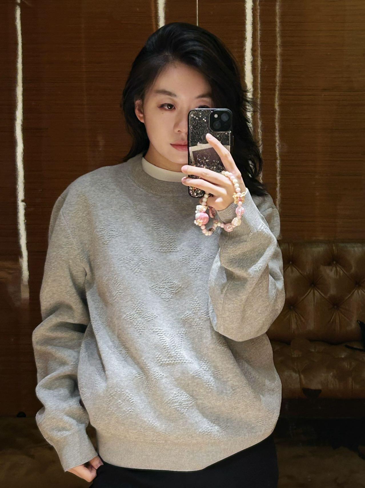 BVG / 루이비통 니트 스웨터