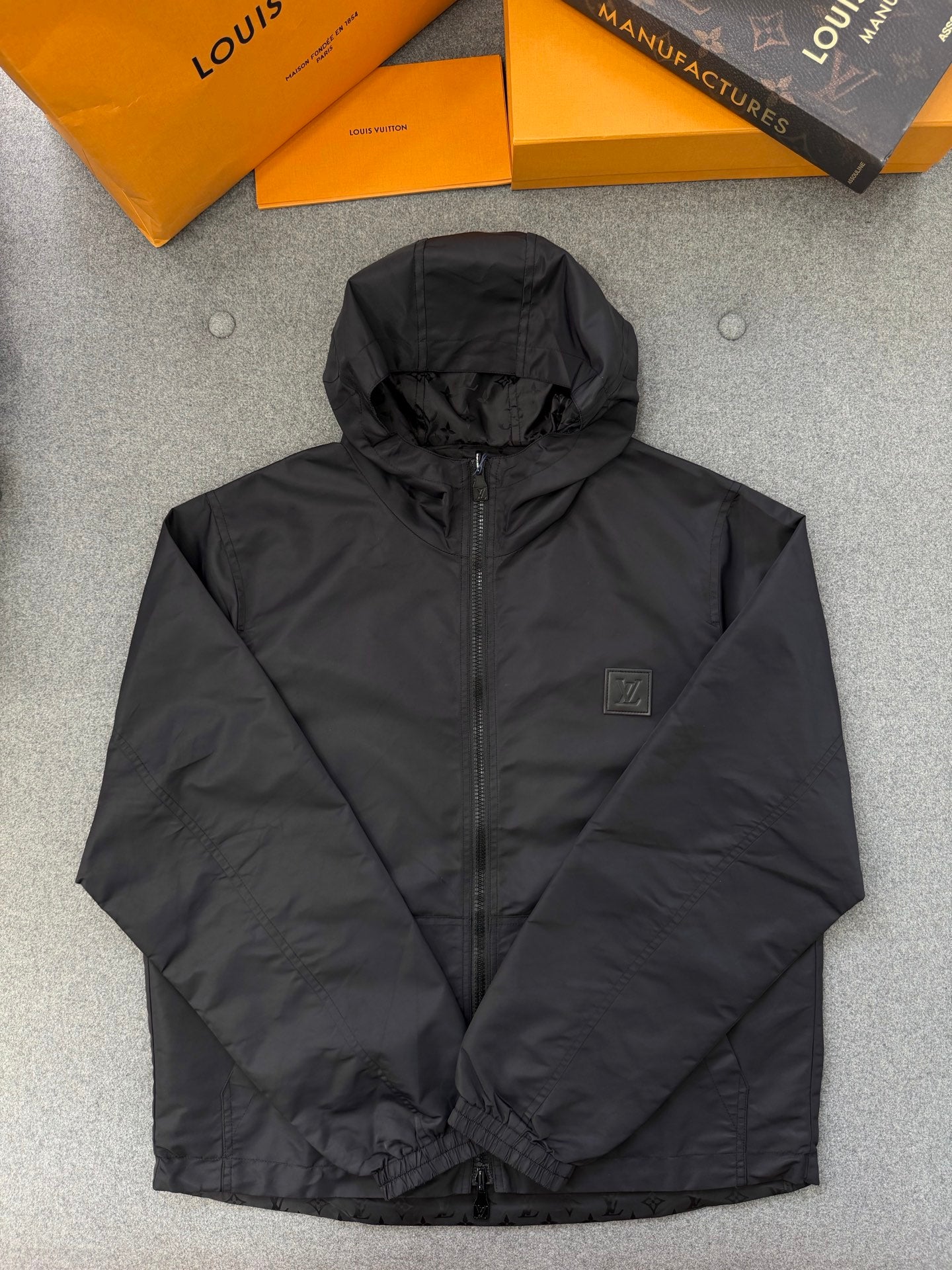 TJ Seller / Louis Vuitton Double-Sided Windproof Jacket