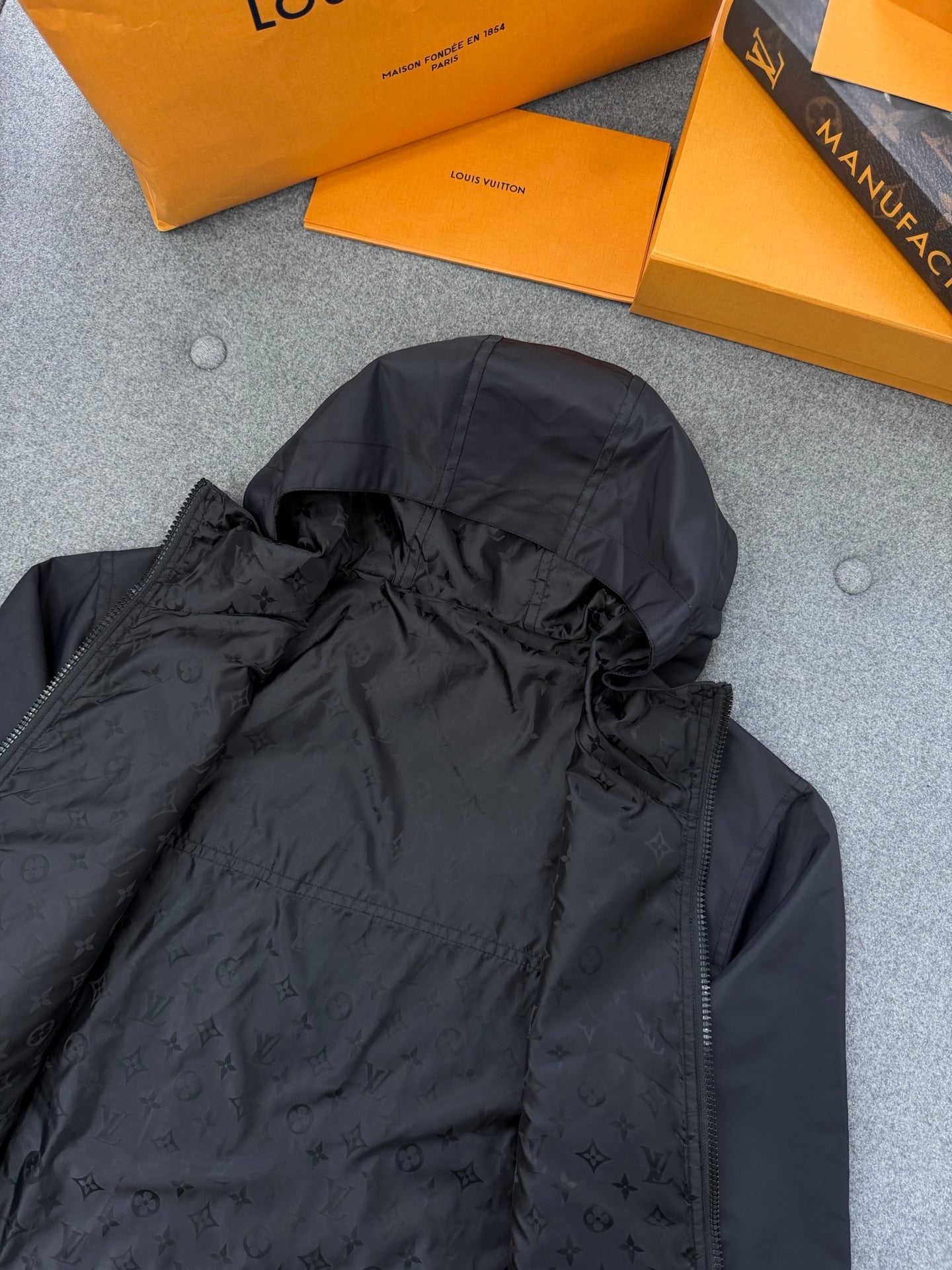 TJ Seller / Louis Vuitton Double-Sided Windproof Jacket