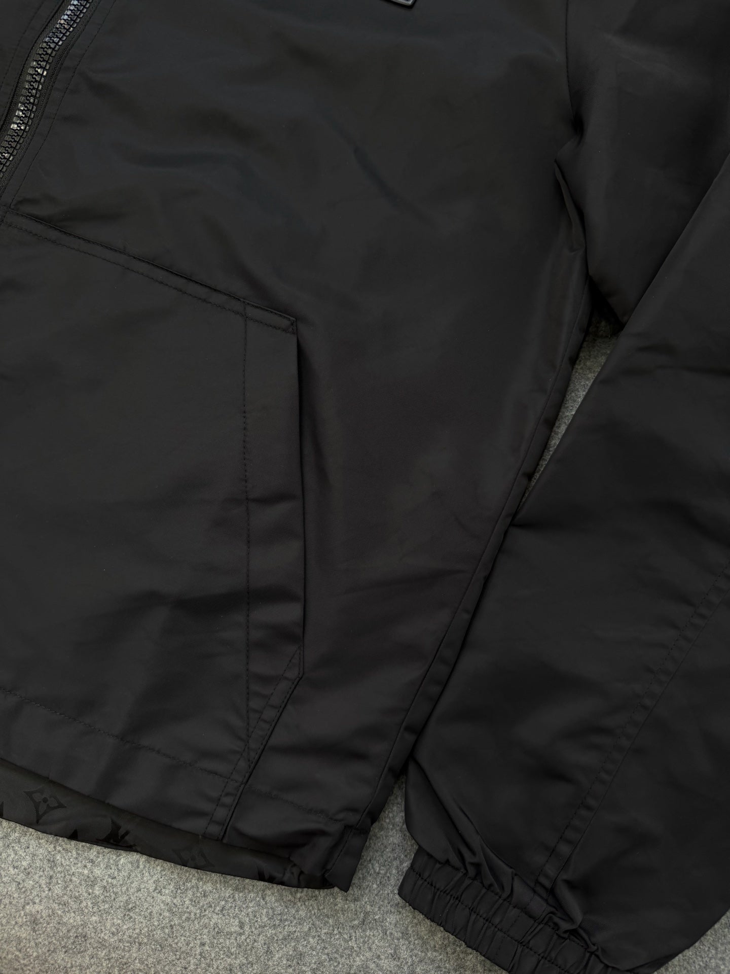 TJ Seller / Louis Vuitton Double-Sided Windproof Jacket