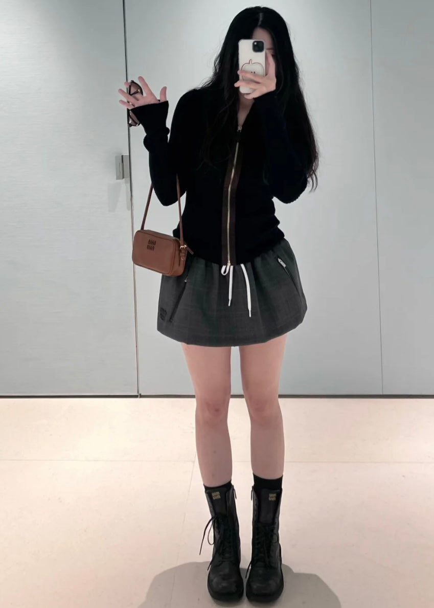 TJ셀러 / 미우미우 슬림한 지퍼 스웨터