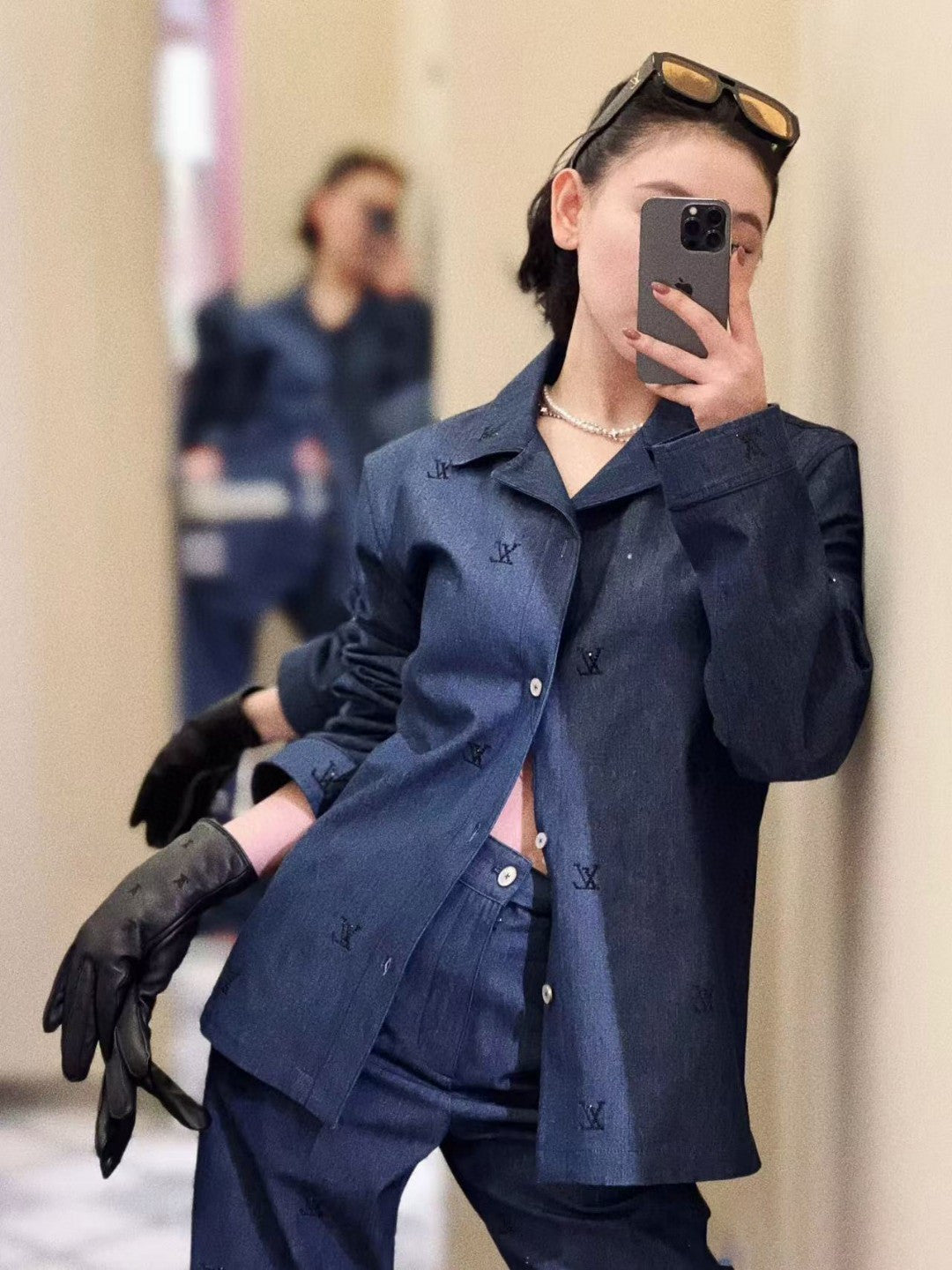 BVG / 루이비통 코트