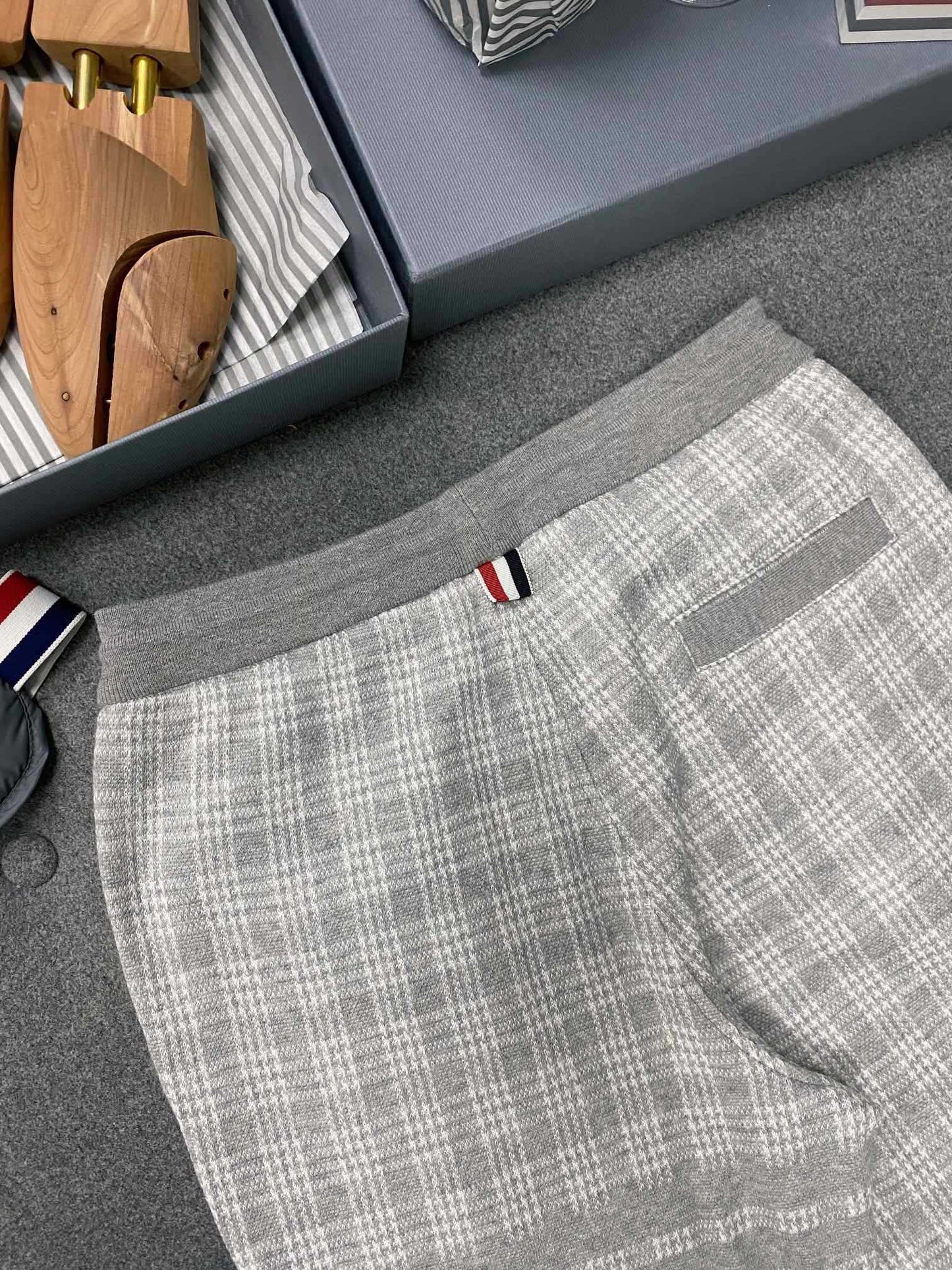 TJ셀러 / 톰브라운 체크 팬츠
