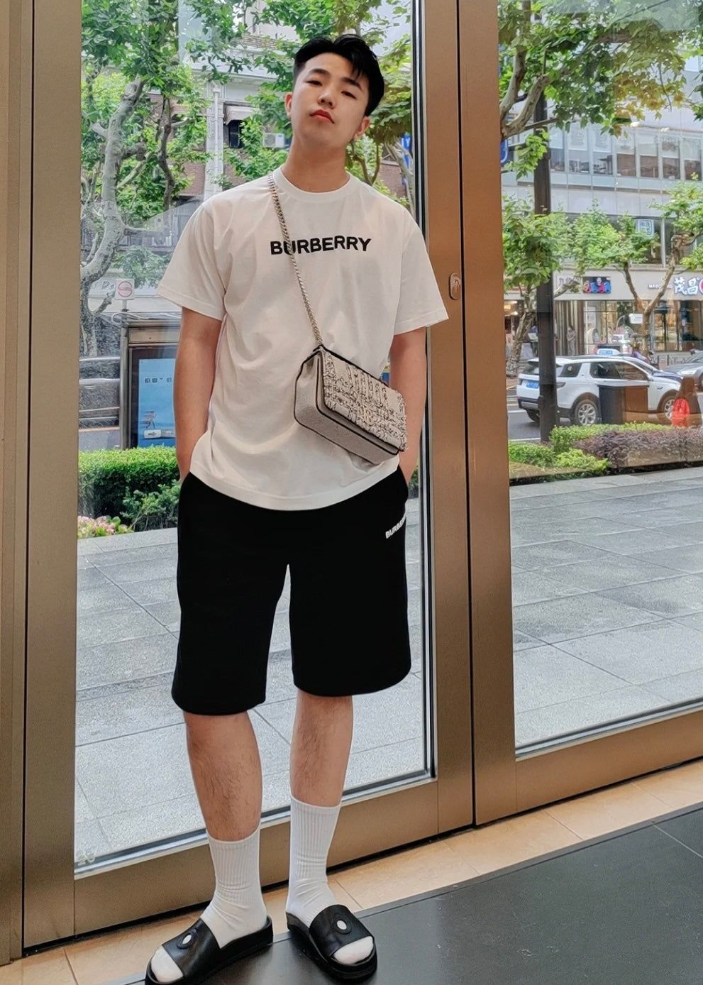 TJ셀러 / 버버리 면 티셔츠