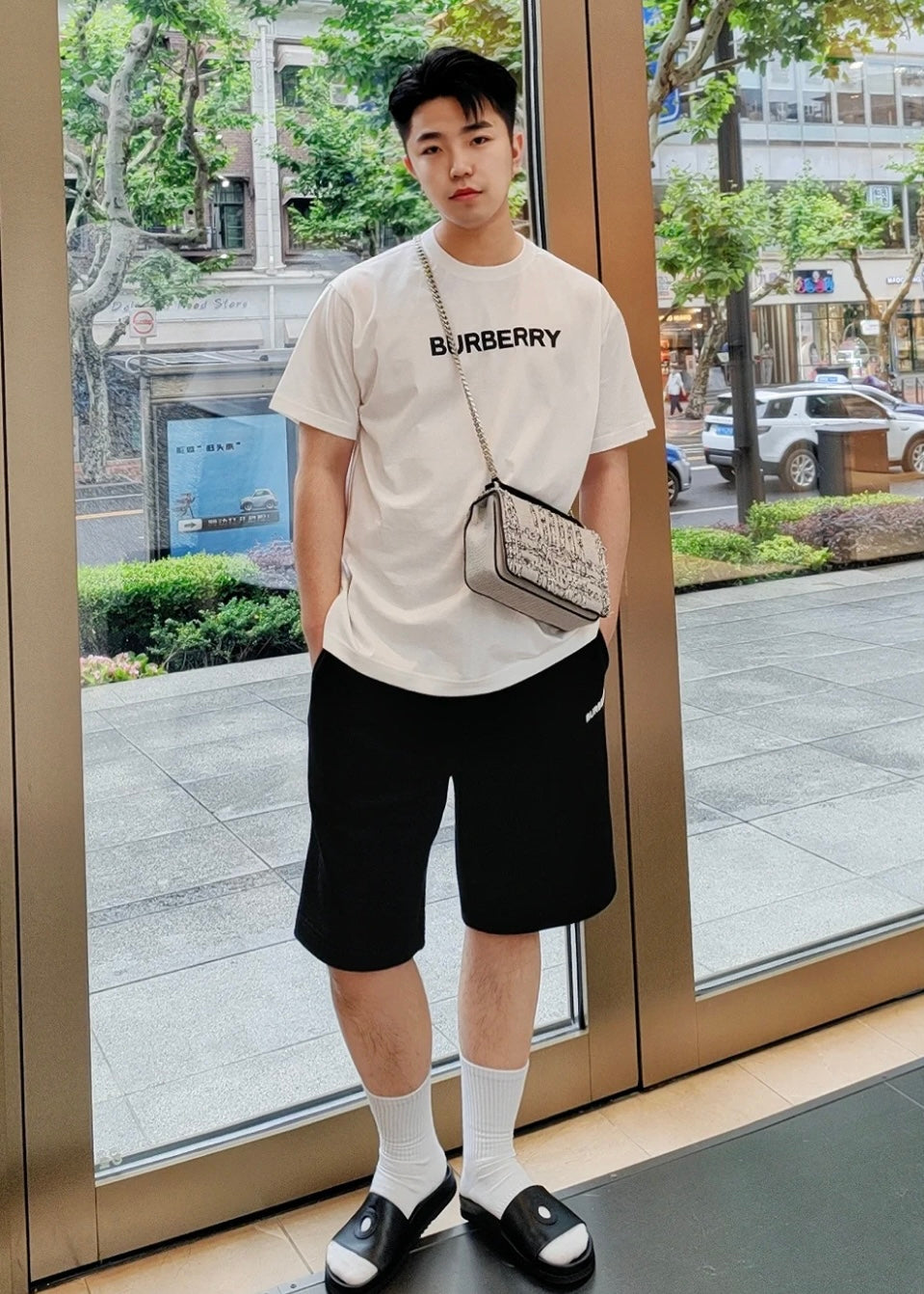 TJ셀러 / 버버리 면 티셔츠