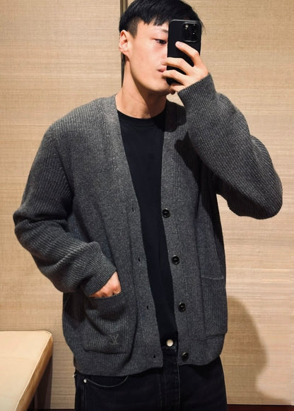 TJ셀러 / 루이비통 자수 캐시미어 카디건