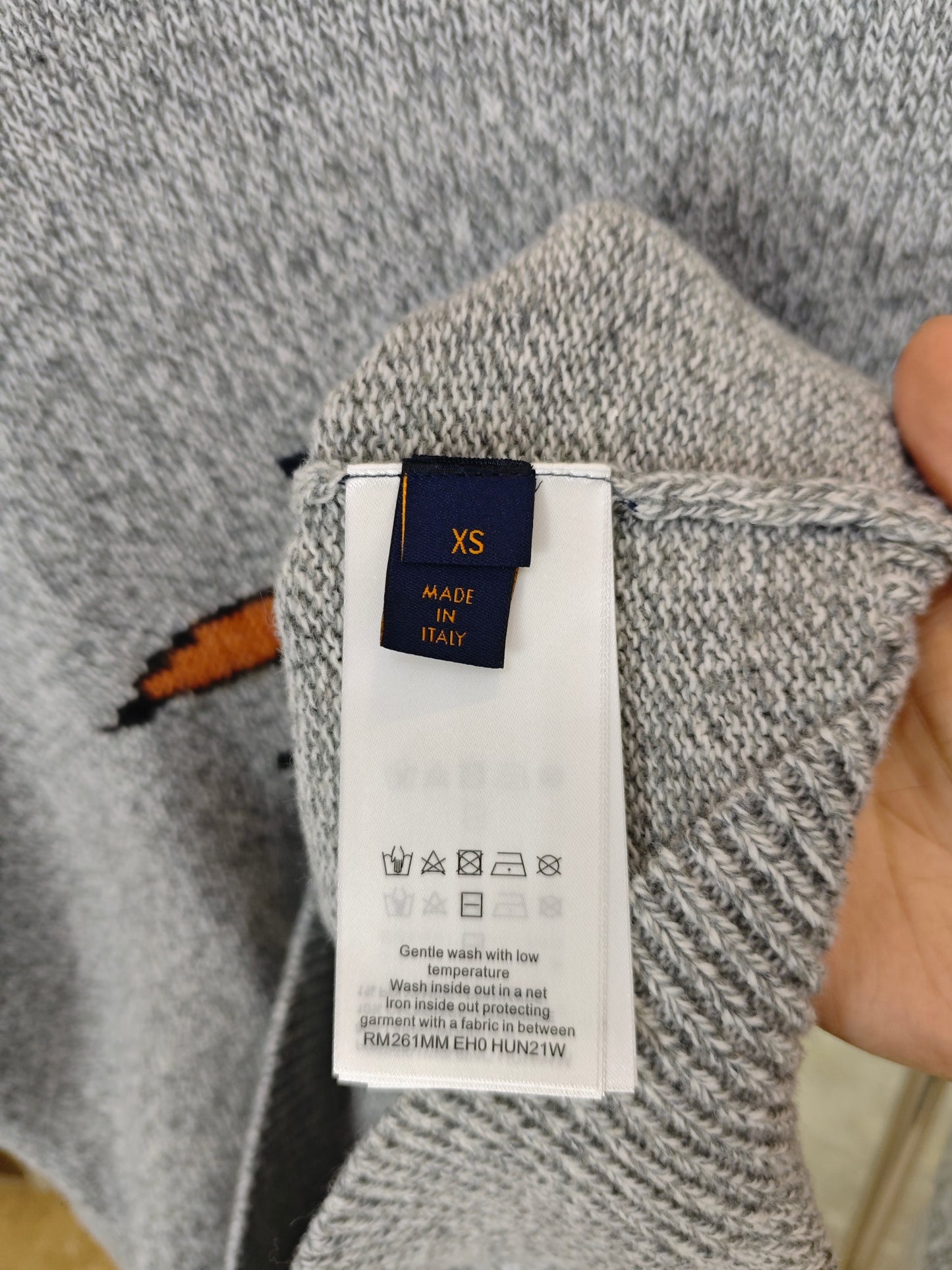 GTR / 루이비통 자카드 스웨터