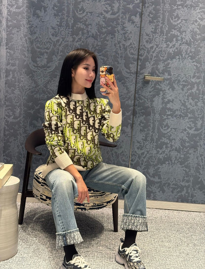 GTR / Dior 라운드 스웨터