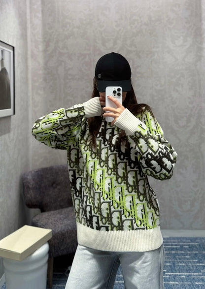 GTR / Dior 라운드 스웨터