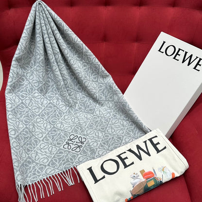 Xinjo / Loewe Scarf