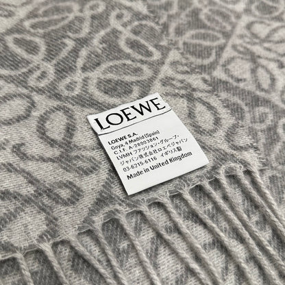 Xinjo / Loewe Scarf