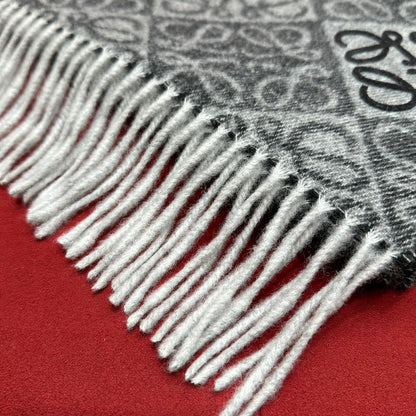 Shinjo / Loewe Scarf