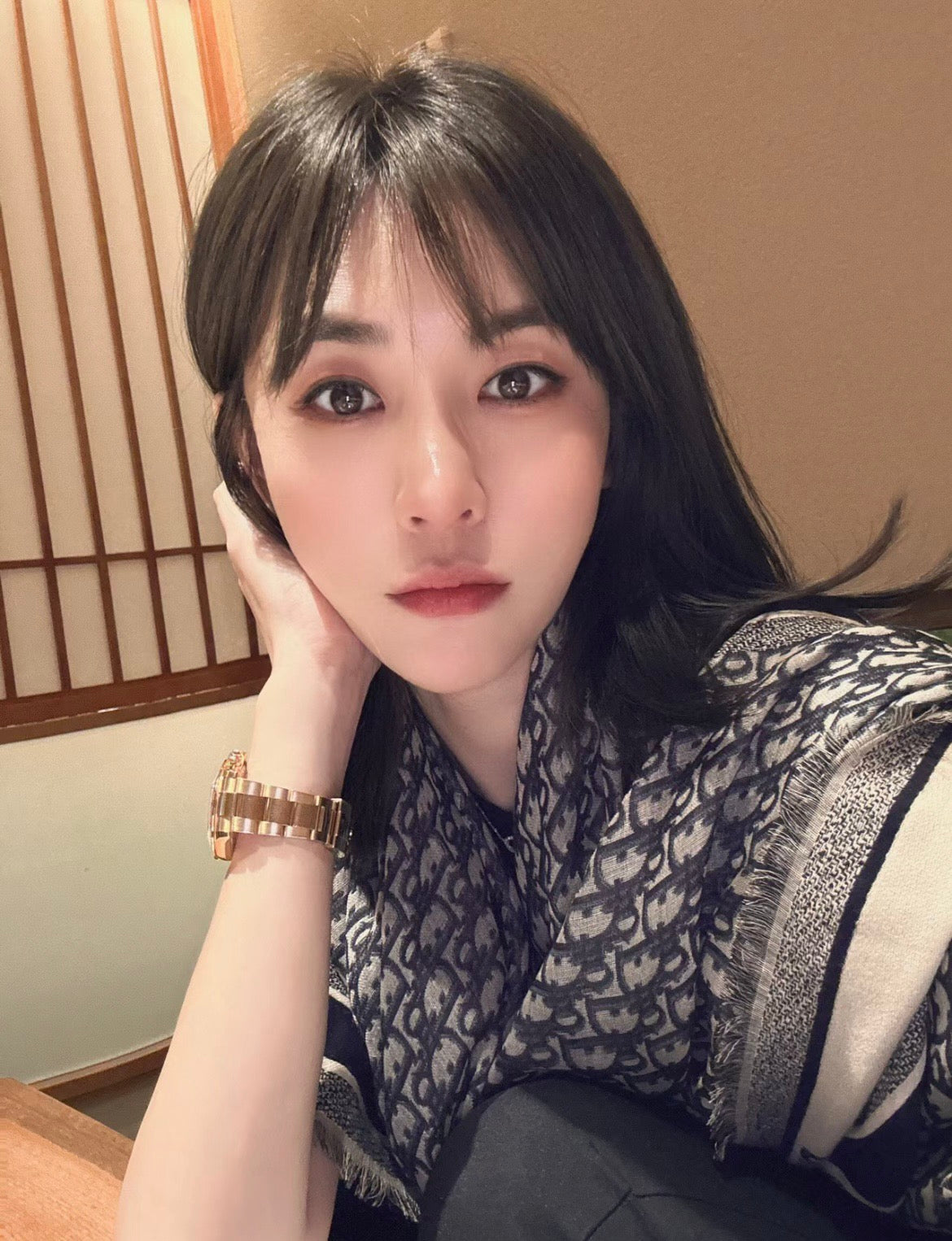 신조 / 디올 스카프