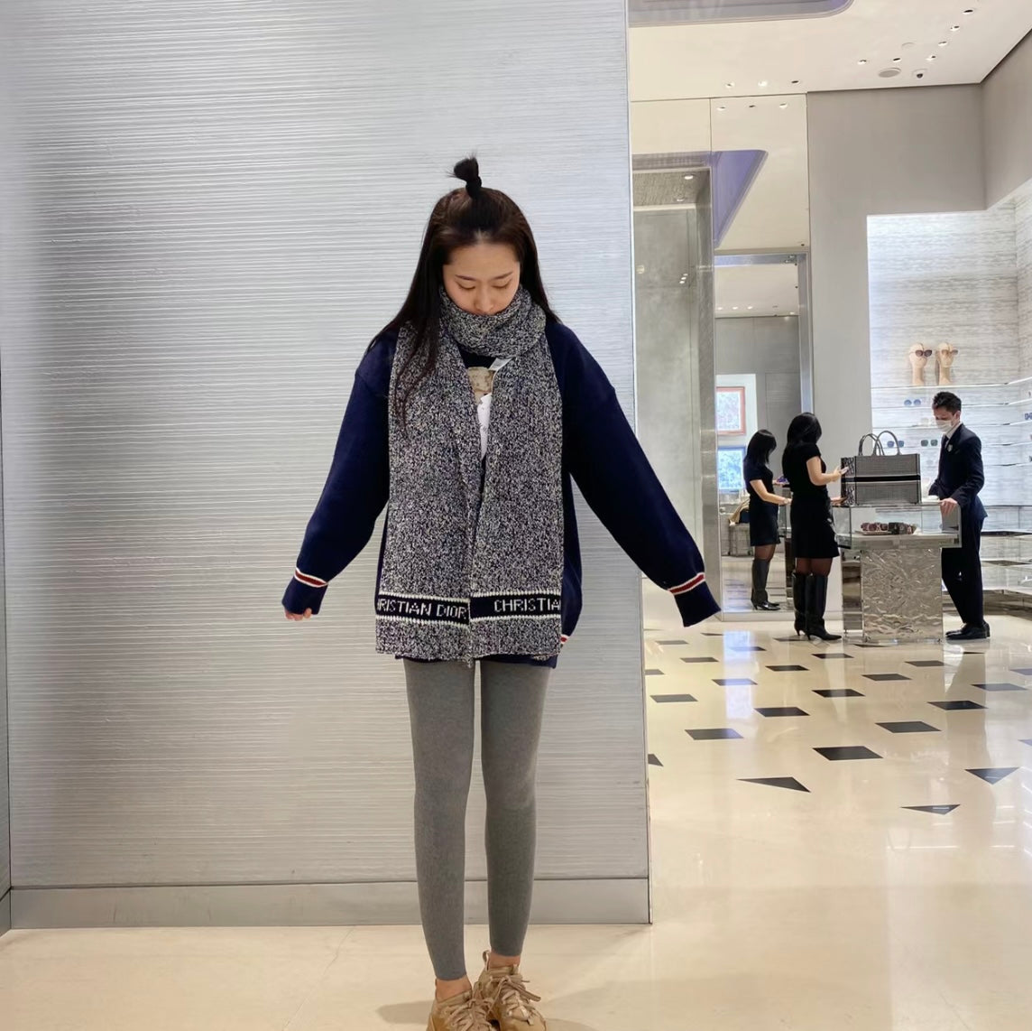 신조 / 디올 스카프