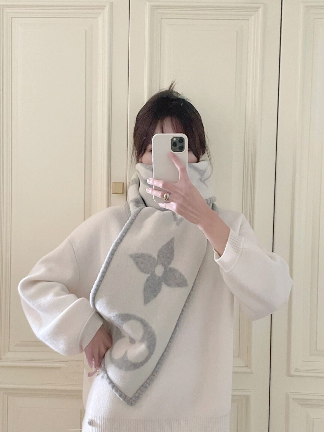 신조 / 펜디 스카프