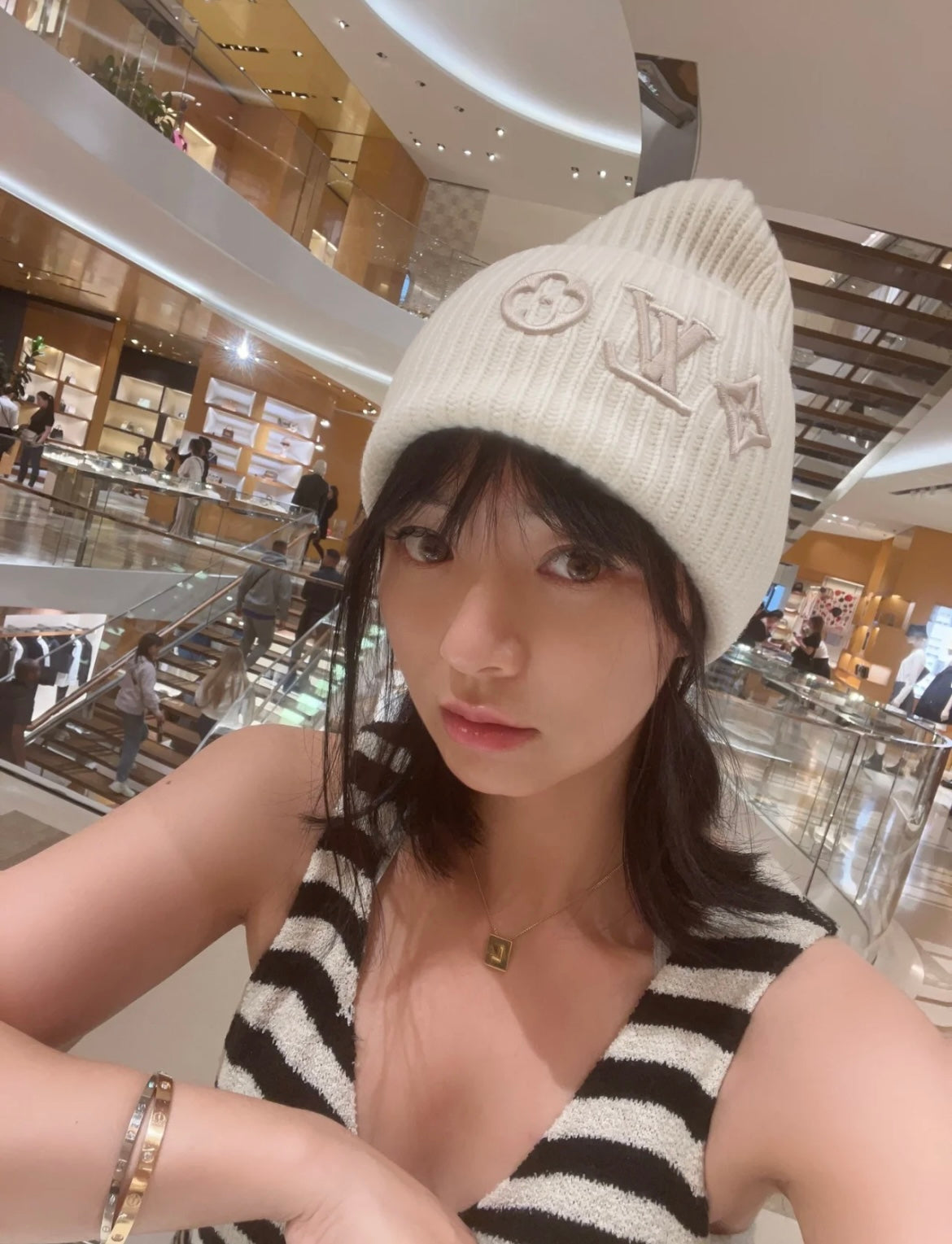 신조 / 루이비통 모자
