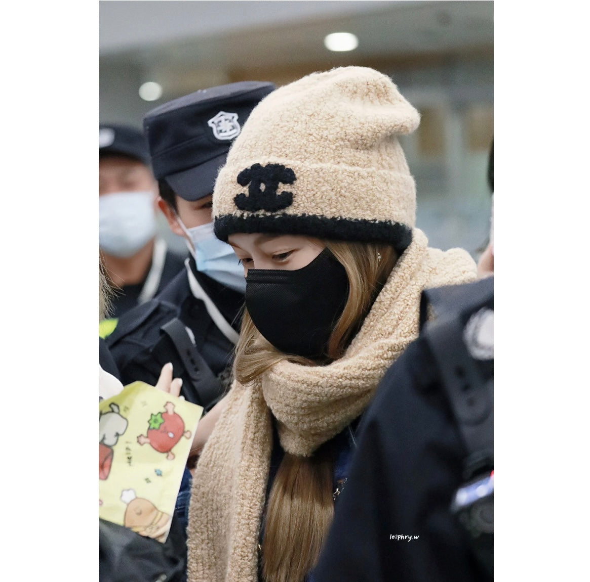 신조 / 샤넬 모자 스카프