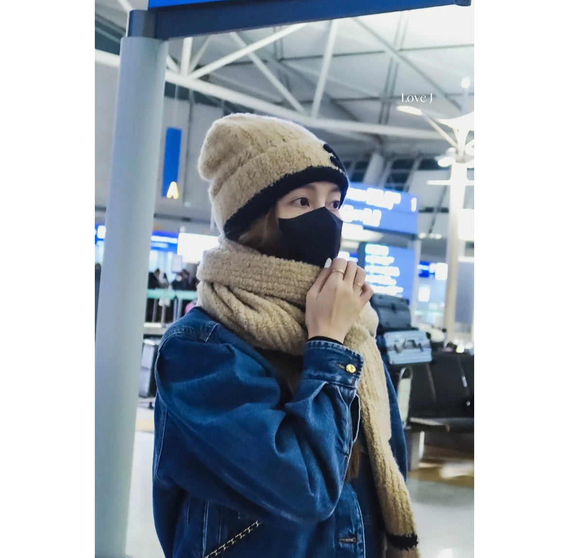 신조 / 샤넬 모자 스카프