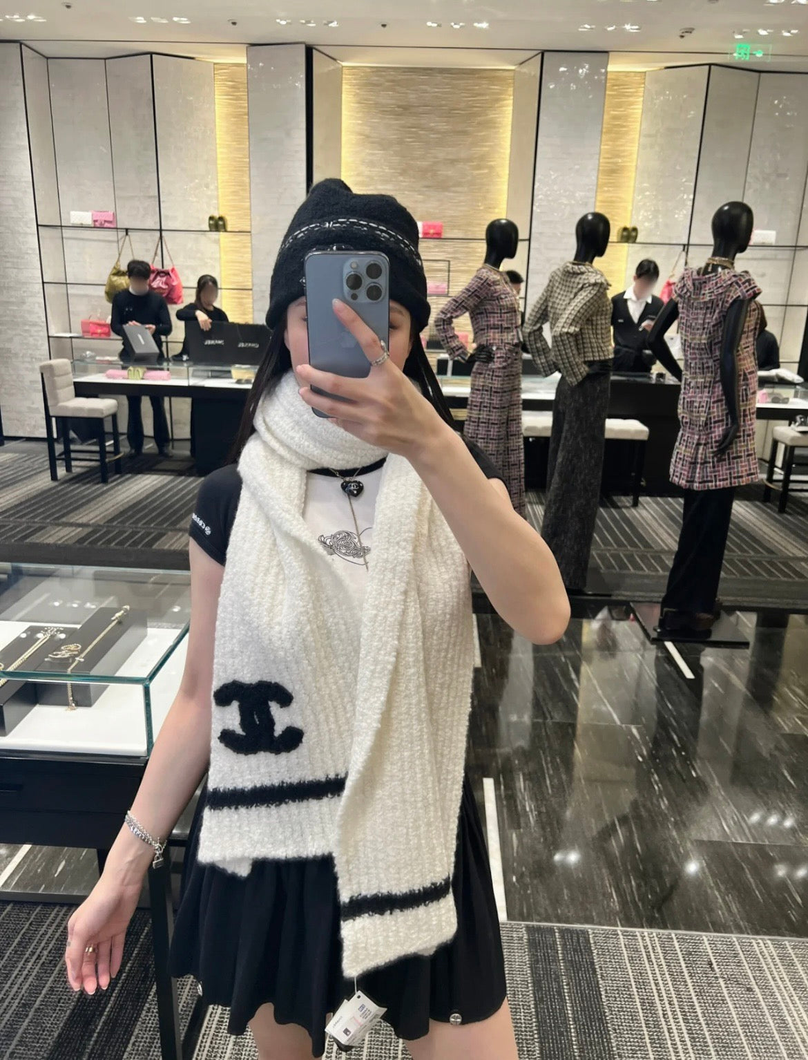 신조 / 샤넬 모자 스카프