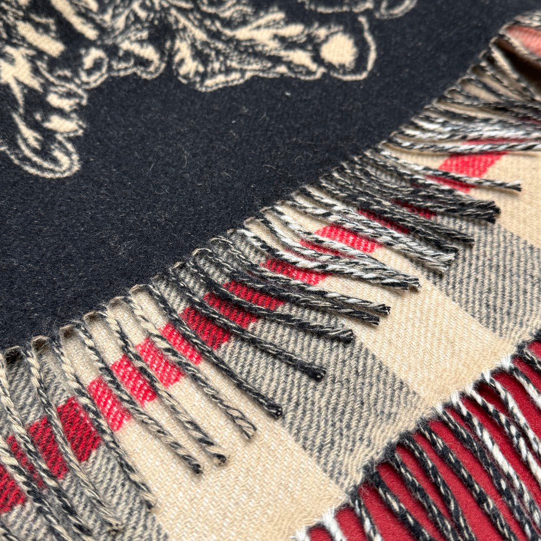 Shinjō / Burberry scarf
