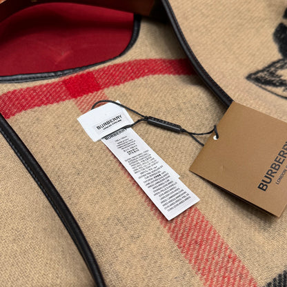Shinjō / Burberry scarf