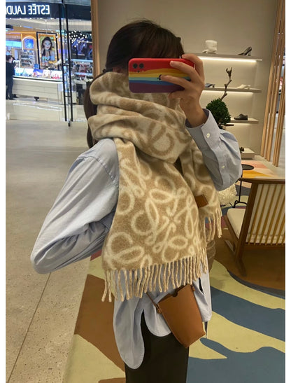 신조 / 로에베 스카프