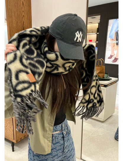 신조 / 로에베 스카프