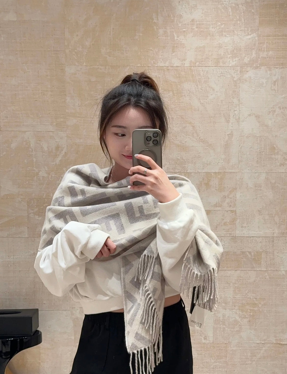 신조 / 펜디 스카프