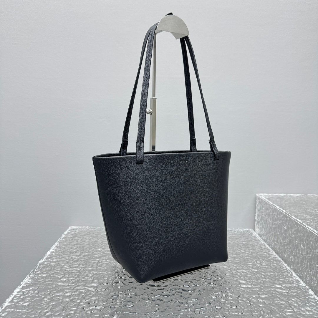 카타 / 더로우가죽 tote 핸드백