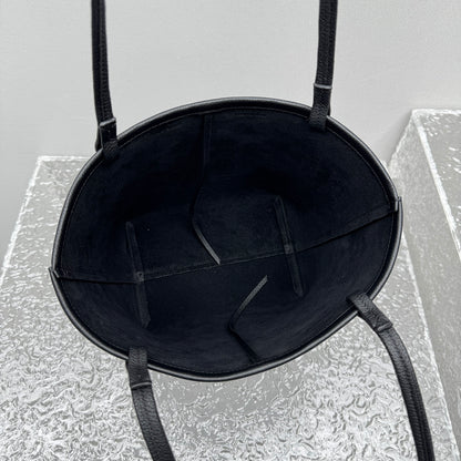 카타 / 더로우가죽 tote 핸드백