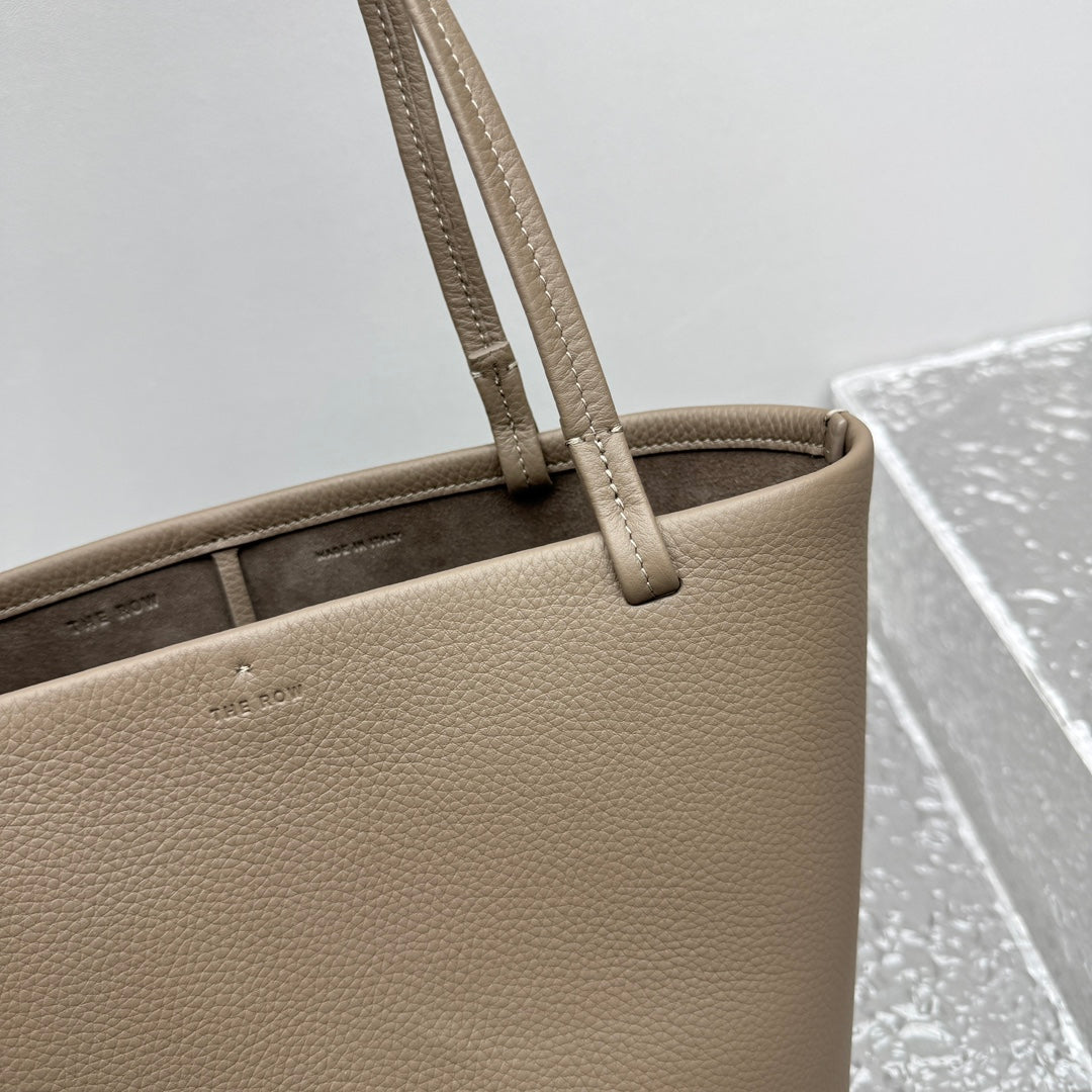 카타 / 더로우 가죽 tote 핸드백