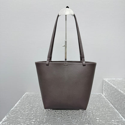 카타 / 더로우 가죽 tote 핸드백
