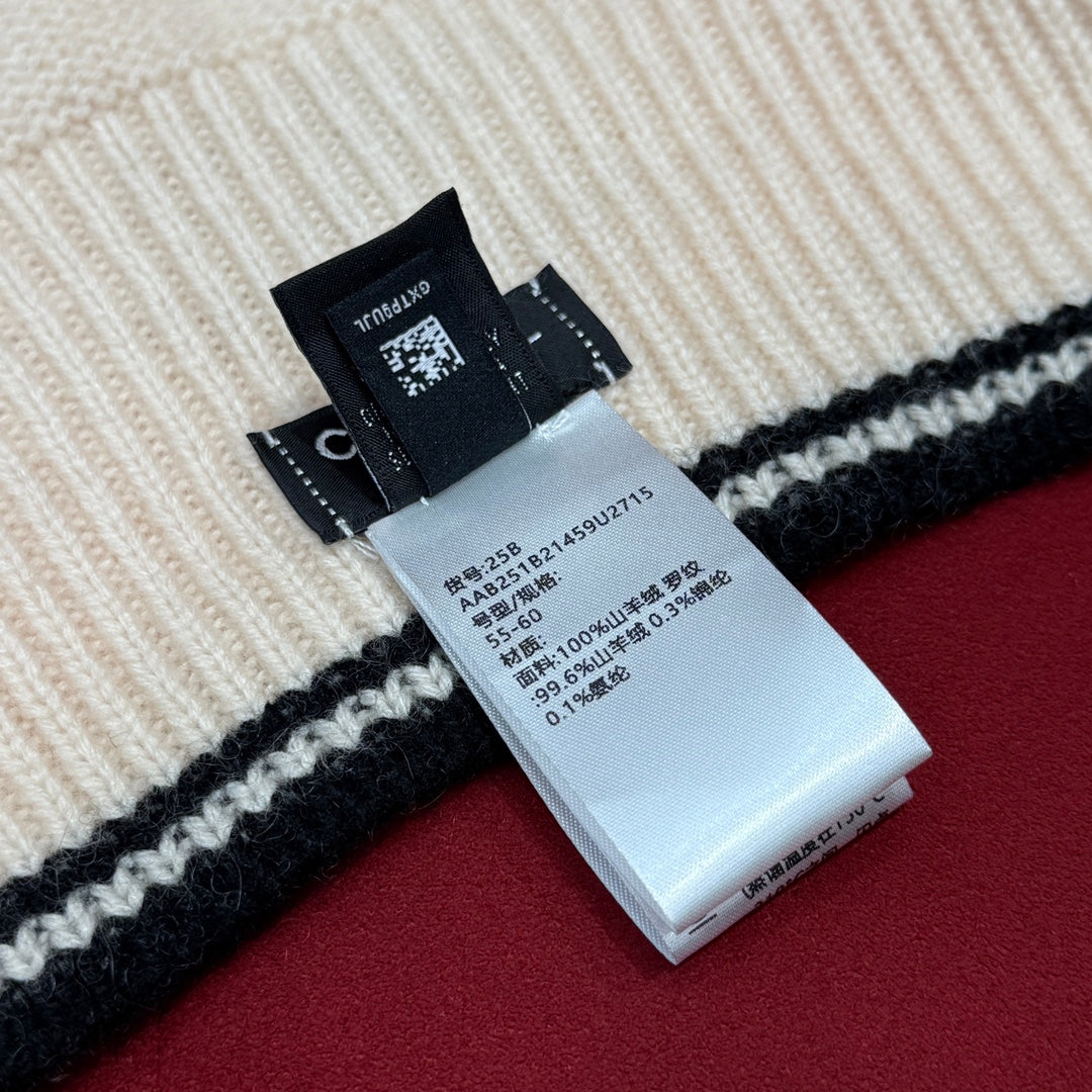 Shinzo / Chanel hat