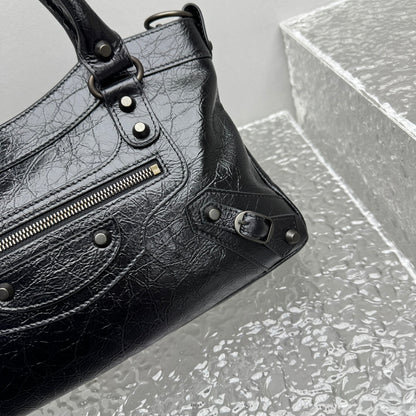 카타 / 발렌시아가 기관차 가방