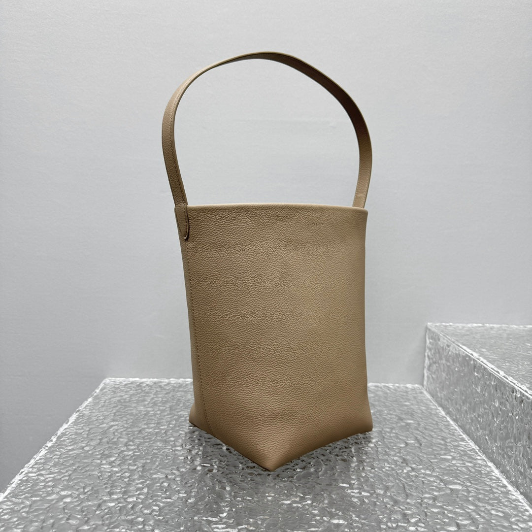 KATA / THE ROW 핸드백